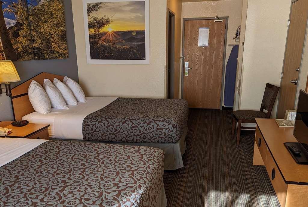 Days Inn & Suites By Wyndham Castle Rock Rom bilde