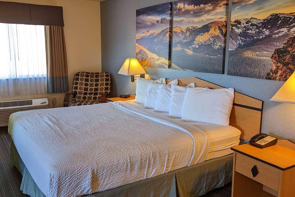 Days Inn & Suites By Wyndham Castle Rock Rom bilde