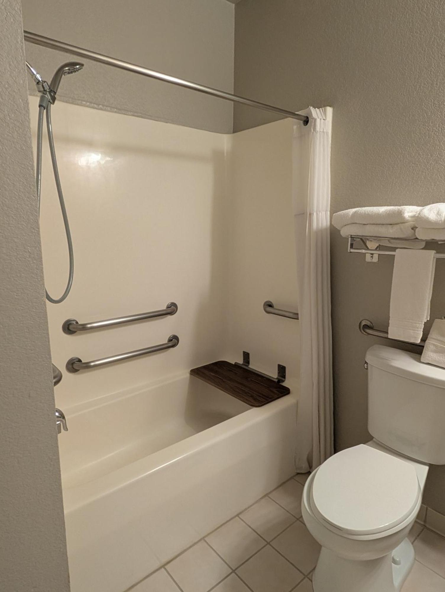 Days Inn & Suites By Wyndham Castle Rock Eksteriør bilde