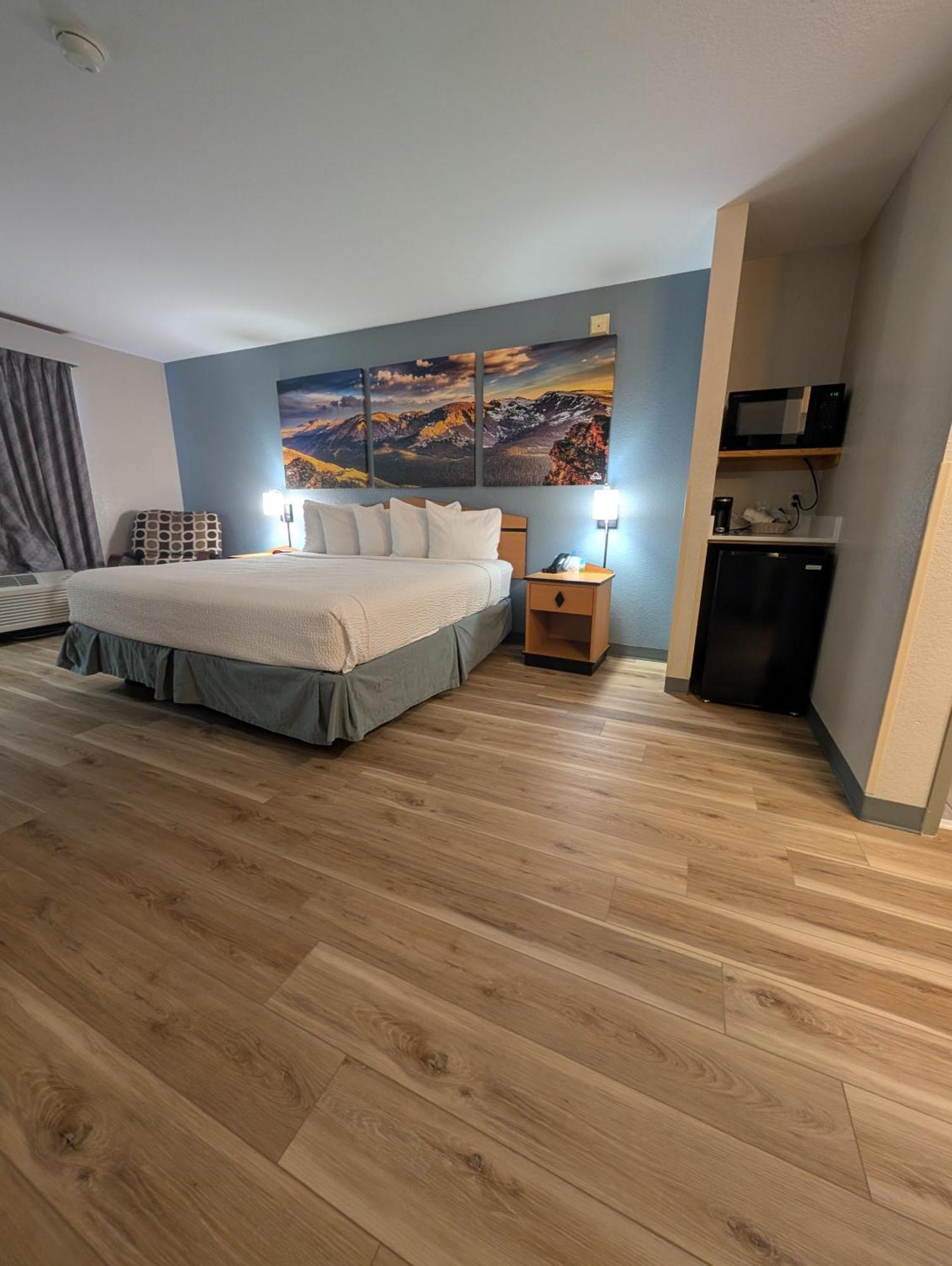 Days Inn & Suites By Wyndham Castle Rock Eksteriør bilde